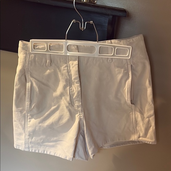 Wilfred Cream Women's Shorts - Picture 1 of 6